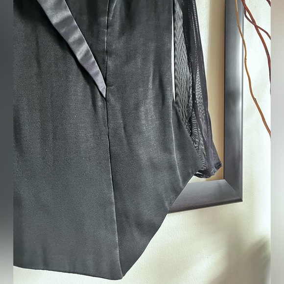 90'S  Classic elegant evening black top sheer with satin look detail blouse - Picture 5 of 10